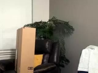 ellie_ecstasy from Flirt4Free