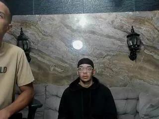 Explore our live girls sluts from our Custom and Multi clubs and checkout exclusive access to highly interactive content, such as shape, hair, titties, pussy type and many more.