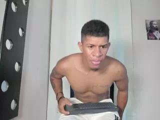 felipe_reyes from Flirt4Free is Freechat