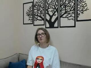 Hildegard_harlan webcams show profile image 