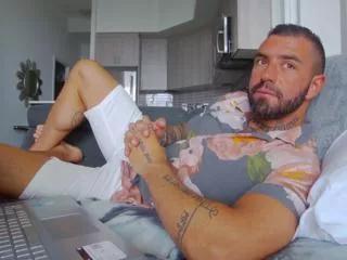 izzi from Flirt4Free
