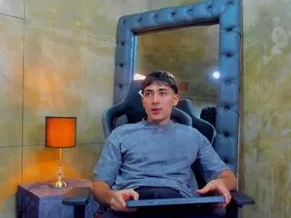 jack_lewins from Flirt4Free is Freechat