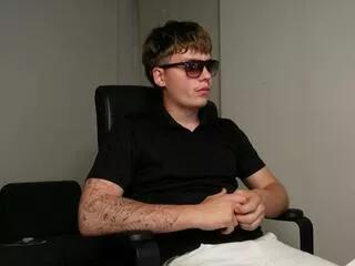 jacobo_white from Flirt4Free is Freechat