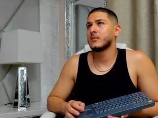 jasonn_shaw from Flirt4Free is Freechat