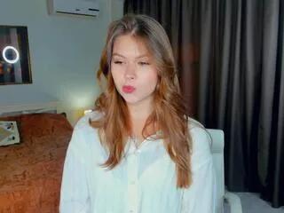 jessenia_hovard from Flirt4Free