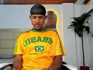 jhons_black from Flirt4Free is Freechat