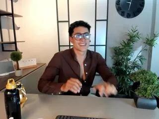 jones_austin from Flirt4Free is Freechat