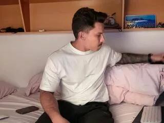 joseph_james from Flirt4Free is Freechat
