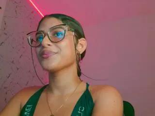 Explore our live girls sluts from our Custom and Multi clubs and checkout exclusive access to highly interactive content, such as shape, hair, titties, pussy type and many more.