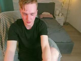 kingho_black from Flirt4Free is Freechat