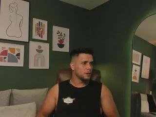kirk_tyler from Flirt4Free is Freechat