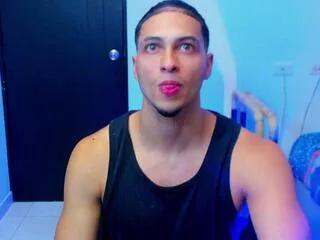 kris_khalifa from Flirt4Free is Freechat
