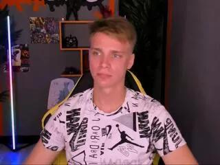 lawrence_miles from Flirt4Free is Freechat