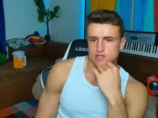 leo_cavalli from Flirt4Free is Freechat