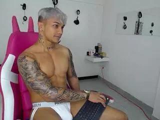 leonard_price from Flirt4Free is Freechat