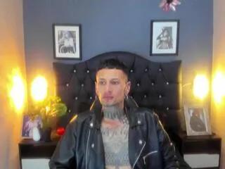 liam_inked from Flirt4Free is Freechat