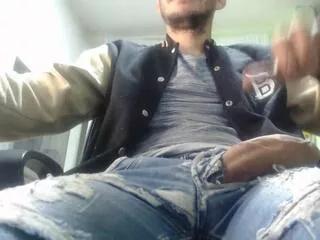 lobo_ositoz from Flirt4Free