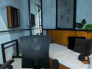 lucas_wattsons from Flirt4Free is Freechat