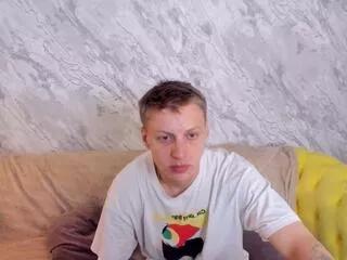 mark_kennett from Flirt4Free is Freechat