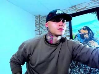 marko_toro from Flirt4Free is Freechat
