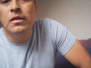 martin_porras from Flirt4Free is Freechat