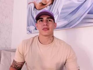 massimo_contie from Flirt4Free is Freechat