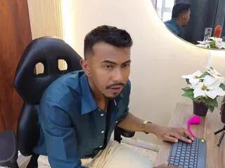 Master_maxx webcams show profile image 