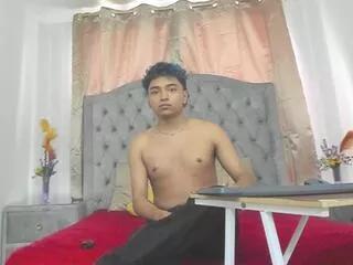 mateo_fiore_noah_saimon from Flirt4Free is Freechat