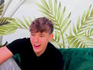 matthew_bieber from Flirt4Free