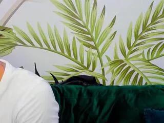 matthew_bieber from Flirt4Free