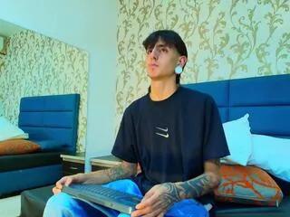 matthew_dixon from Flirt4Free is Freechat
