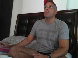 matthew_fire from Flirt4Free
