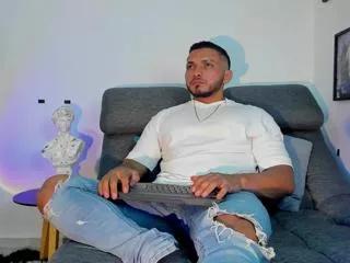 maximus_clark from Flirt4Free is Freechat