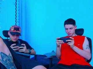 maxx_williamm_john_sally from Flirt4Free is Freechat