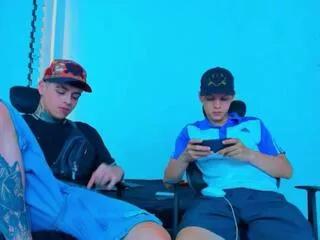maxx_williamm_john_sally from Flirt4Free is Freechat