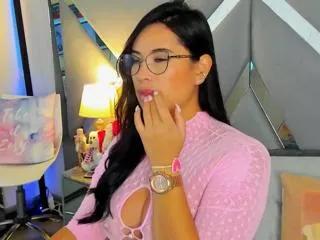 Explore our live girls sluts from our Custom and Multi clubs and checkout exclusive access to highly interactive content, such as shape, hair, titties, pussy type and many more.