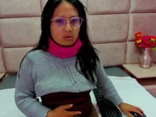 miaa_smiith from Flirt4Free