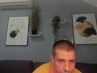 Photos of michael_thompsonn from Flirt4Free is Freechat