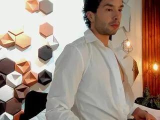 miguel_santoz from Flirt4Free is Freechat