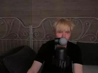 mikki_johnson from Flirt4Free