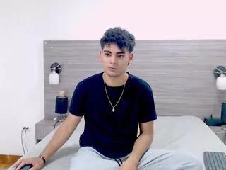 miller_alonzo from Flirt4Free