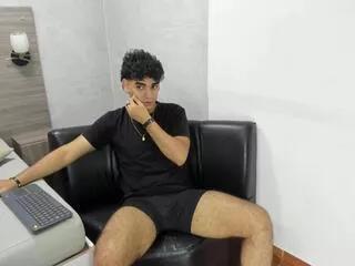 miller_alonzo from Flirt4Free is Freechat