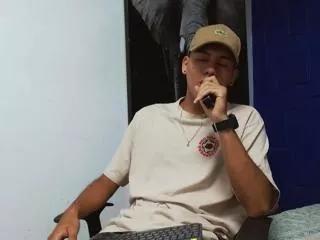 nicky_blazze from Flirt4Free is Freechat