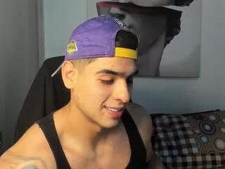 nicolas_dwayne from Flirt4Free is Freechat