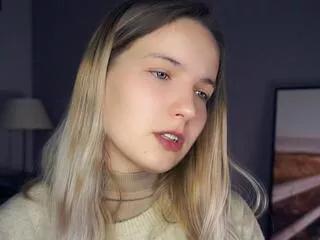 nina_falcone from Flirt4Free is Freechat