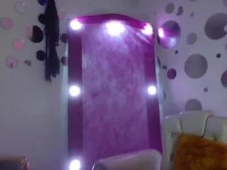 nina_roser from Flirt4Free is Freechat