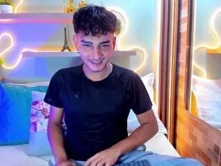 Nix_peach webcams show profile image 