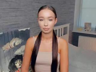 ouida_coria from Flirt4Free is Freechat