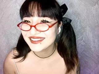 primrose_brainard from Flirt4Free is Freechat