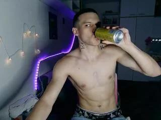 ridge_hunter from Flirt4Free is Freechat